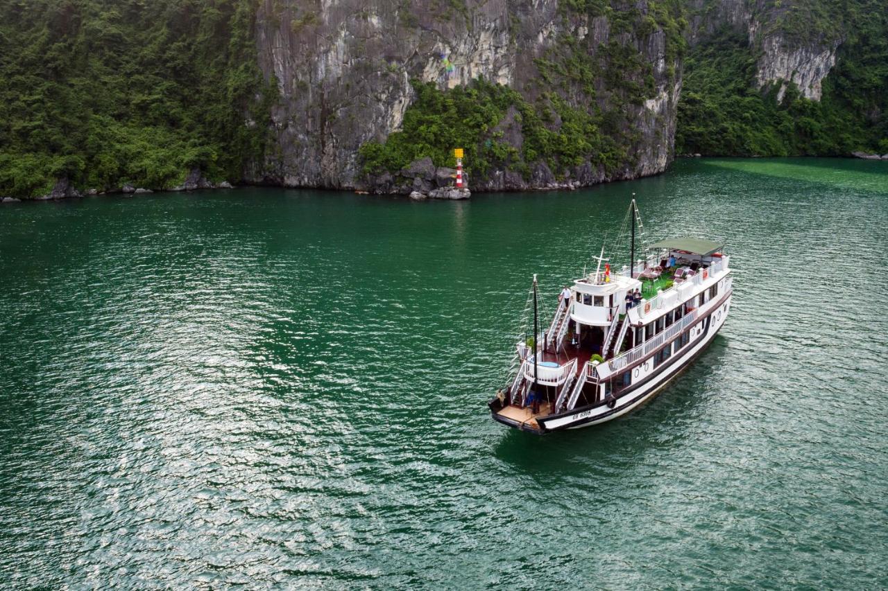 Charm Boutique Cruise Hotel Ha Long Bagian luar foto